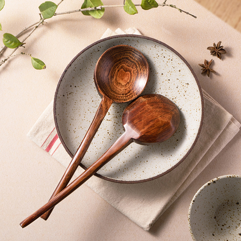 Drewniana łyżka z długą rączką – Home Cooking In Japanese recenzja i cena